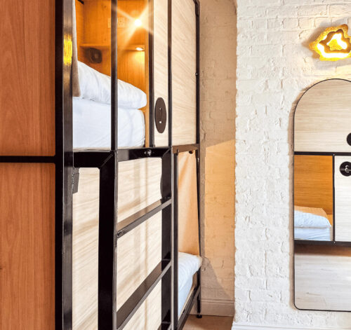 4 Beds Dorm – Gardiner House Hostel (1)