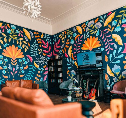 TV Room – Gardiner House Hostel (4)